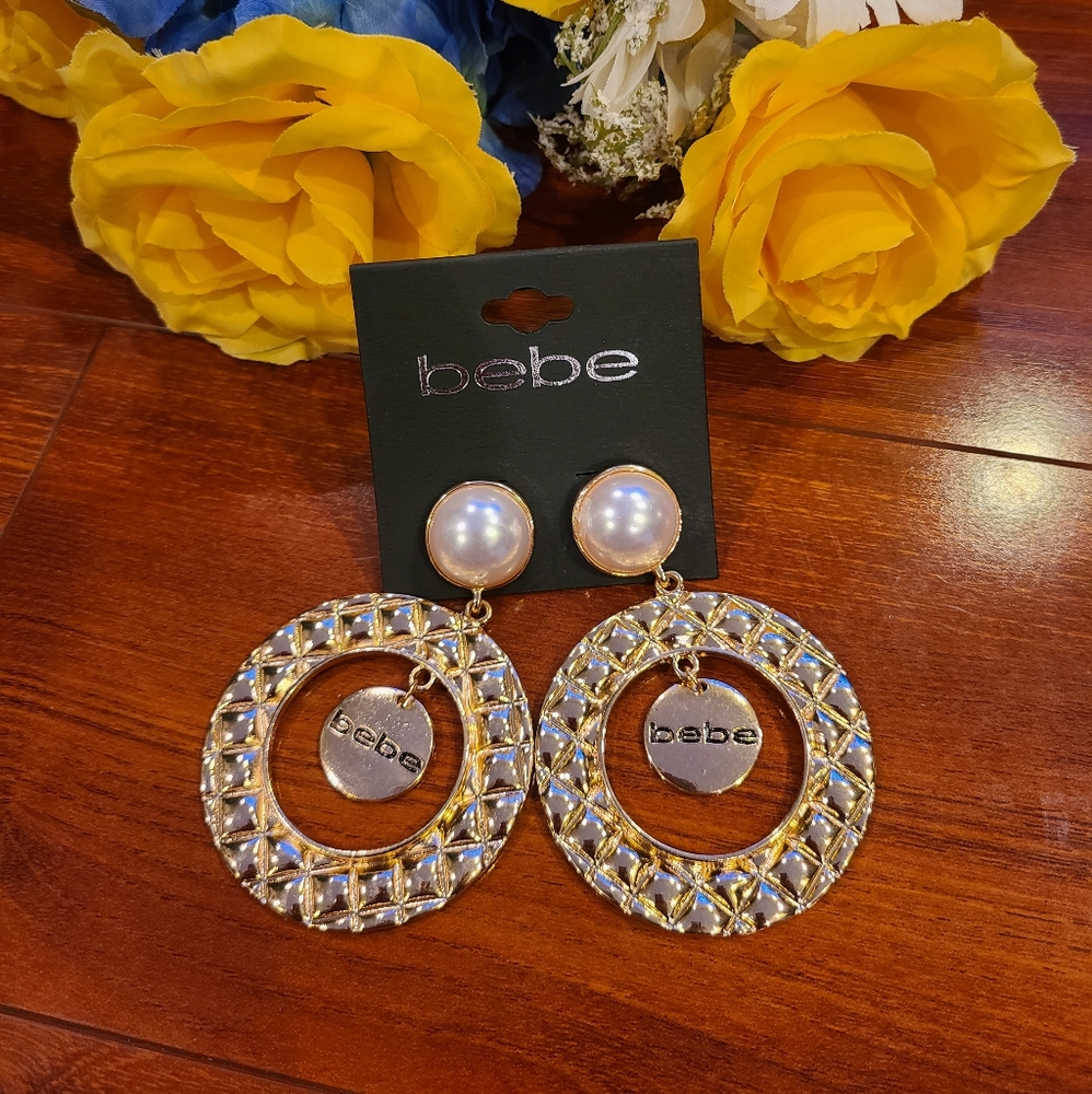 Bebe Dangling Pearl/Gold Fashion Earrings